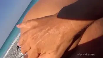 THE HOTTEST BEACH FUCK I'VE EVER EXPERIENCED!