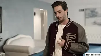 Teen Football Star Fucks Virgin Journalist - Aften Opal