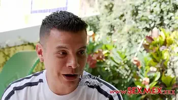 SEXY MILF - ANAL SEX WITH A STRANGER WHILE SHE'S ON VACATION