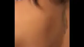 Dice que rico papi dame duro por el culo