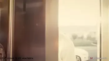 Wealthy GILF Erica Lauren and the elder trust guy