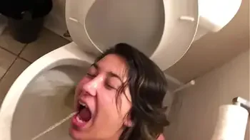 Toilet Whore Bailey Wilder