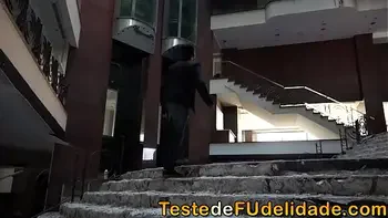 Empresário dotado transou com a mendigata gostosa em prédio abandonado ( Shayenne Samara )