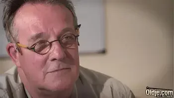 Old man fucks teenager