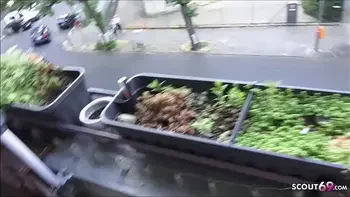 Kurviges Teen Jenny mit Naturtitten Sex mit Nachbarn Deutsch - German Teen