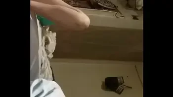 My 18yo $tep $is Accidentally Showed Her Pussy