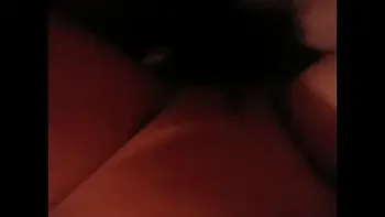 Francaise se fait baiser pas son mec et un copain