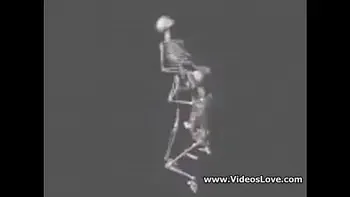 skeletons fucking and sucking