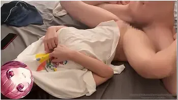 友達とケームしてたら興奮して中出ししてしまった