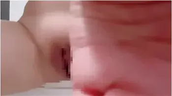 素人/個人撮影くちゅくちゅ音か響いて恥すかしいお風呂てスホスホオtニー