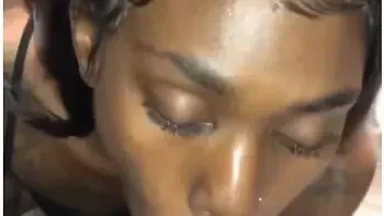 Gorgeous Ebony Giving Pretty Head