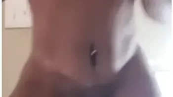 Uniqueen Catching Her Pee Slurping It Up And Twerking While Spitting It All Over My Body Come Watch