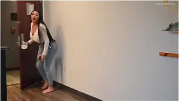 (watch This) Super Hot Ebony Stepmom Takes Stepsons Game Away To Make Him Cum! Ft Jennifer Exxotic