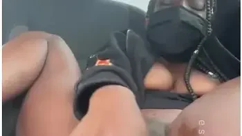 (full Video!) Ebony Slut Squirting And Creaming From Fucking Cucumbers