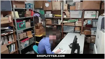 Daya Knight in Case No.1986744 - Shoplyfter