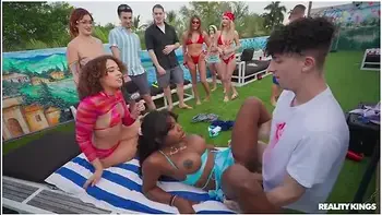 Posh Sluts Sex Party Mind-blowing Porn Movie