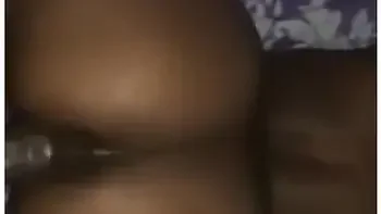 She Cant Stop Screaming