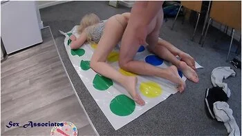 How To Trick Your Best Friends Into Sex While Playing Twister
