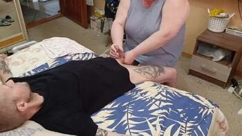 Stepmom Blowjob and Handjob MILF Russian Homemade HD