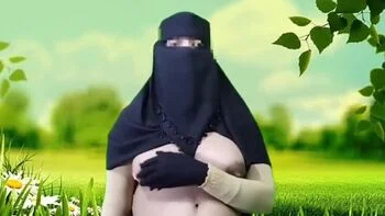 Desi Step Mom Rough Fuck in Tight Pussy by Horny Indian Boy