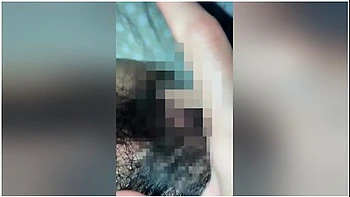 Volohatii І Puhkii Yaponskii Lubitel Tihenko Masturbue Pіzno Vvecherі. Spravzhnya [domashnya]