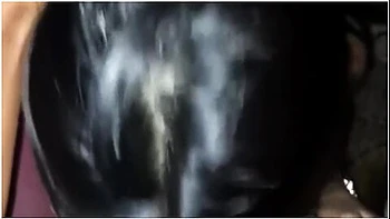 Pinay Ganda Blowjob Sa Isang Fan 2k Bayad - Filipina Beauty Offers Blowjob For A Fan