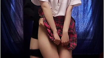 Japanese Schoolgirl At First Were Shamed By My Cock And Then Moaning All The House Of Pleasure
