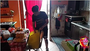 Lady Muffin And Tommy A Canaglia In After Shopping, He Puts Her On Sheep