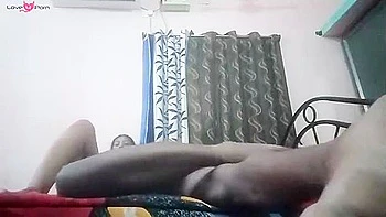 Tempting Indian Bueatiful Girl - Homemade - (lowprint)