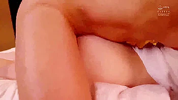 250122職場の親父と部下が相部屋で浮気i1