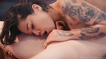 Chanel Preston And Honey Gold Enjoying Interracial Lez Sex