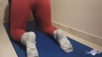 Cumming in my Panties and Pull them up during Yoga Workout