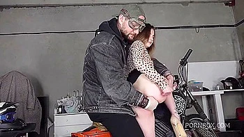 Bella Grey - Anal Fisting