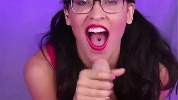 Handjob Cumshots – Must Watch