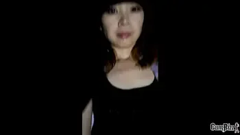 Asian teen quickly finish up her public blowbang before curfew