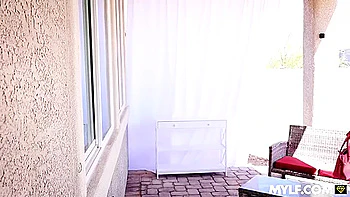 Stuck Fucked With Chloe Amour