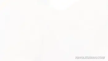 My stepmom teaches me to squirt for the first time and I do it to her face