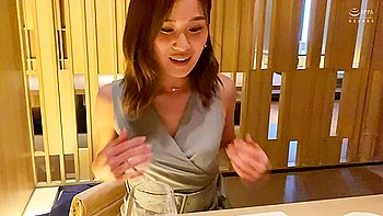 美ボディ人妻のまいさんがごぶさたボディ突かれて絶頂