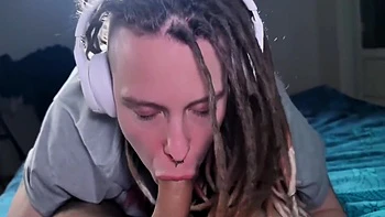 Headphones Cant Stop Her From Drain Dick. She Just Love Suck Rough Cock - Autumn Falls And Abella Danger