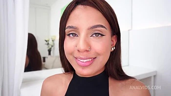 Bianca Dantas, Brazilian Nymph Picked Up At The Beach For 3 Huge