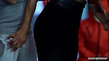 Francesca and Anita, a real connection! - Jacquie et Michel TV