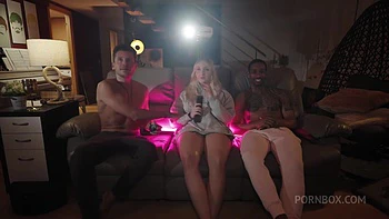 Le alquilamos una habitacion a una francesa y le hacemos dp