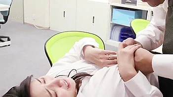 Married Office Girl S Sexy Thighs [decensored]