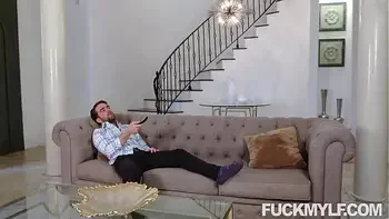 Sentimental Stepmom Snatch Ryan Keely, Logan Pierce