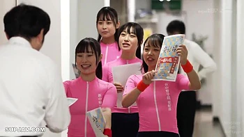 S*d*d* Girls Who Dedicate Their Young Handjobs. Private Shin Nakano Academy Decensored