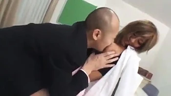 00440,A woman who is fucked and writhes in agony