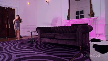 Petite Gorgeous Russian Girl Gets Her Needs Fulfilled