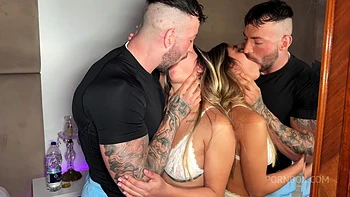 Hard Fucking A Delicious Horny Argentinian Teen! Sunny Play