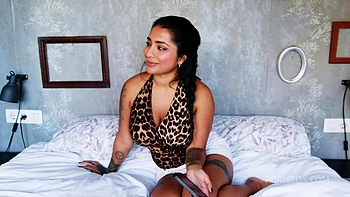 Beatiful Arabic Yasmina Khan First Double Penetration Deep Blowjob And Creampie