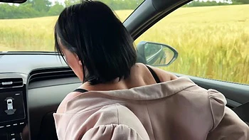 28-year-old Valentina discovers herself more and more naughty! - Jacquie et Michel TV